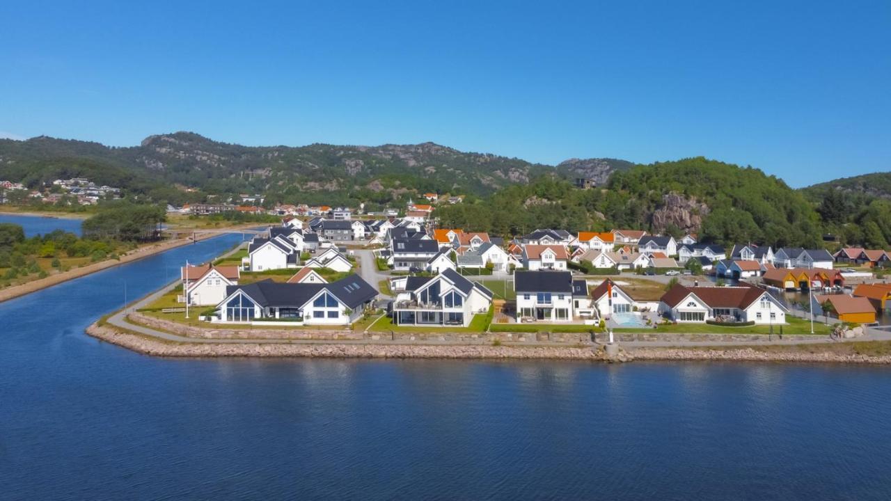 Apartment With Boat Spangereid 외부 사진